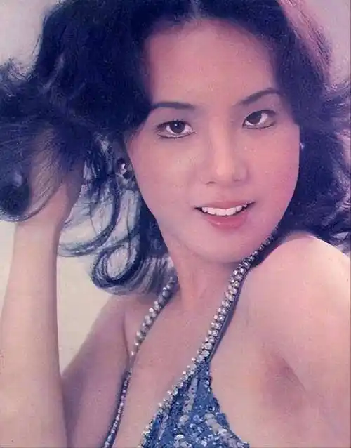 原创最火辣师太费贞绫当过艳星也陪过富商一件袈裟高达500万