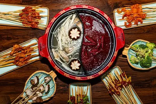 四川串串香和冷锅串串到底有啥区别?蜀将蜀兵告诉你!