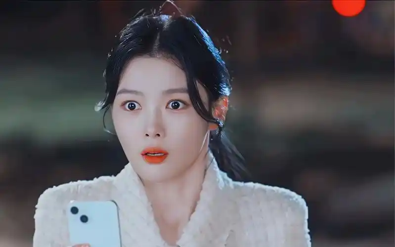 曝光了申秘书和朴室长的恋情 #与恶魔有约 #宋江 #金裕贞