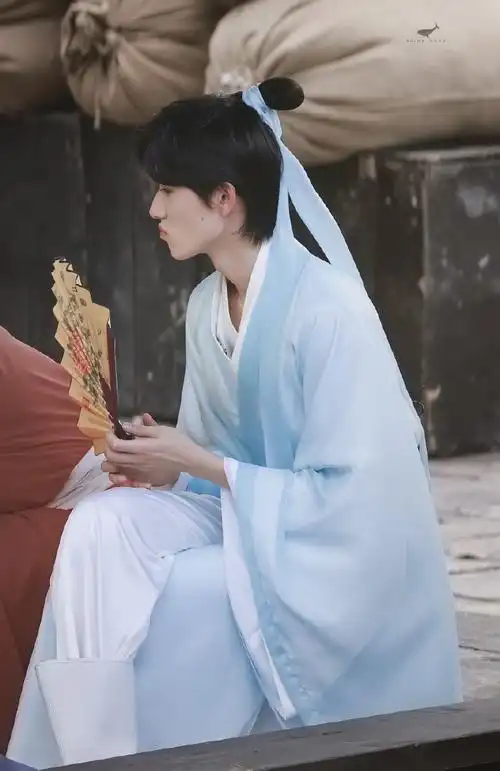 宋亚轩萌探探探案