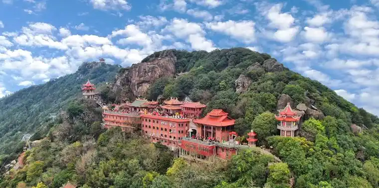 仙公山景区(吴充分 摄)