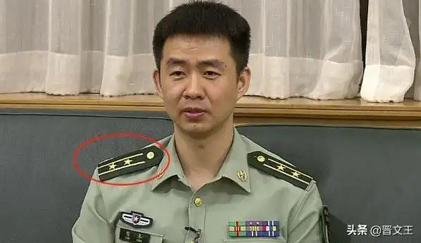 中校军衔主要授予对象为部队的副团级军官,包括副团长,团副政委,团