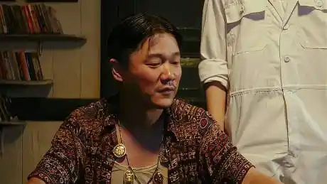 唐人街探案,秦风光速看录影,坤泰都懵了,这能看清楚么?