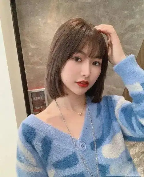 浪漫の夏日可盐可甜短直发