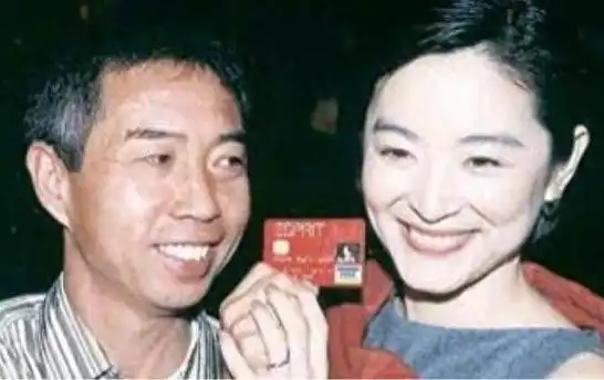 娶个神仙媳妇也不管用丑基因太强大了孩子照样凸嘴眯眯眼