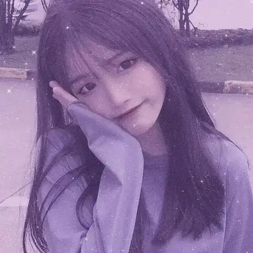 紫色滤镜女生头像