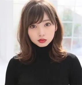 2021内扣发型中长发,懒人必备的冬季发型