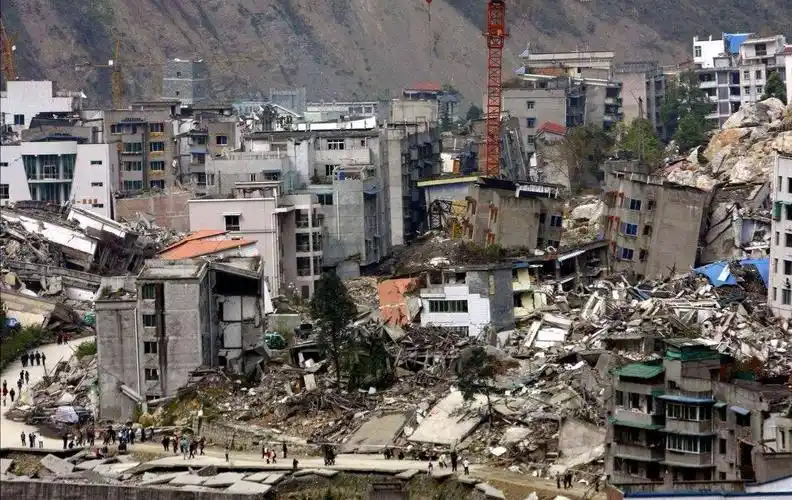 汶川地震后一小时成都