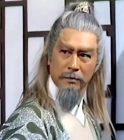 惊悉"黄药师"曾江死了,一个人死在了香港尖沙咀弥敦道19号一间酒店,就