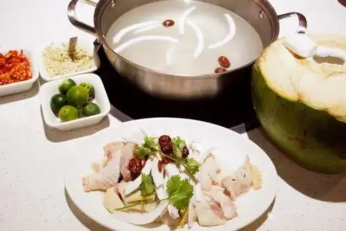 老椰客海南原生菜椰子鸡