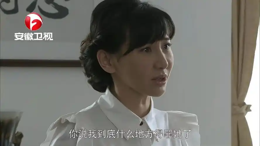 火凤凰叶寸心妈妈真温柔对女儿纵容的很母女关系真好