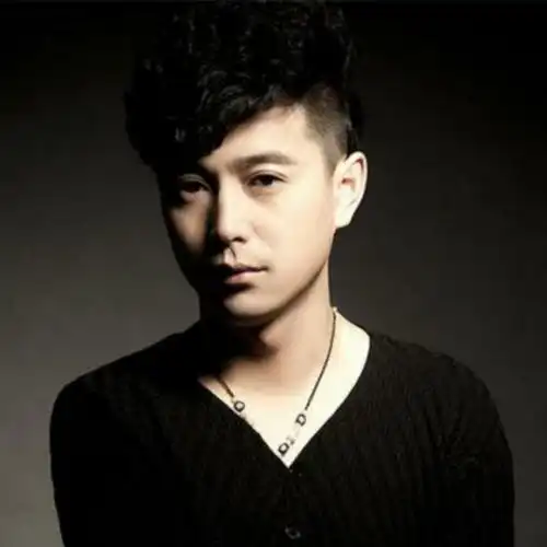 「蓝波」歌声中的如烟往事