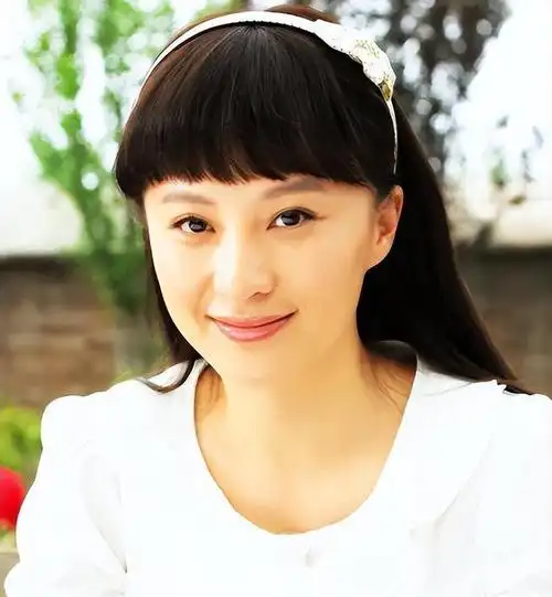 她嫌丈夫丑不想要孩子,丈夫宠爱将245万交给她,女儿如今19岁