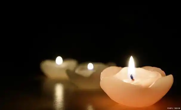 对于已逝的亲人,生日不再只是一个日期,它更是我们对他们生命的怀念和