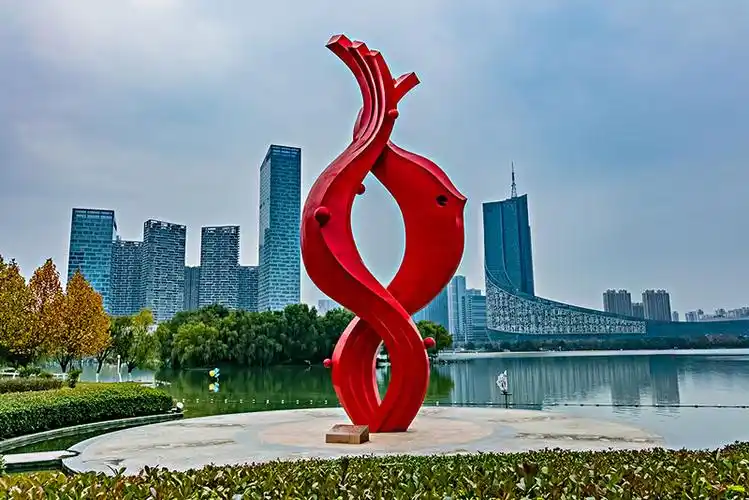 安徽省合肥市天鹅湖鱼水情雕塑建筑景观_全景网