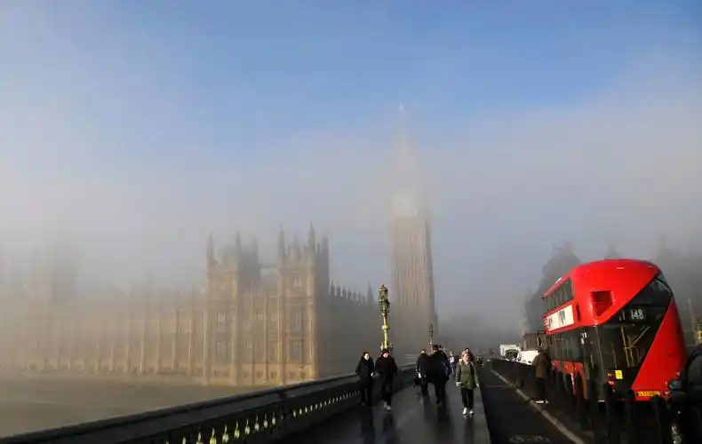 (外代一线)雾锁伦敦