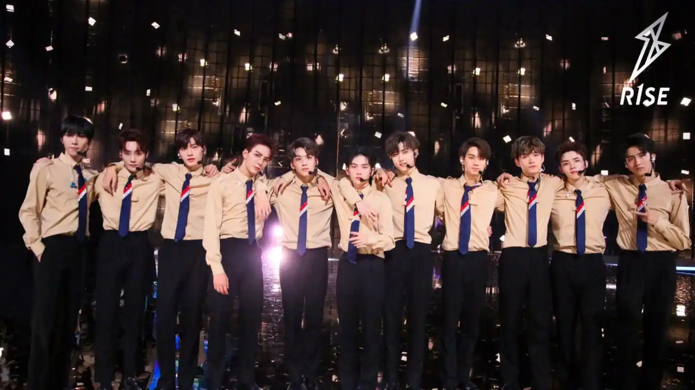 r1se组合集结献唱《无愧》,哪句歌词能让你燃到抖腿?