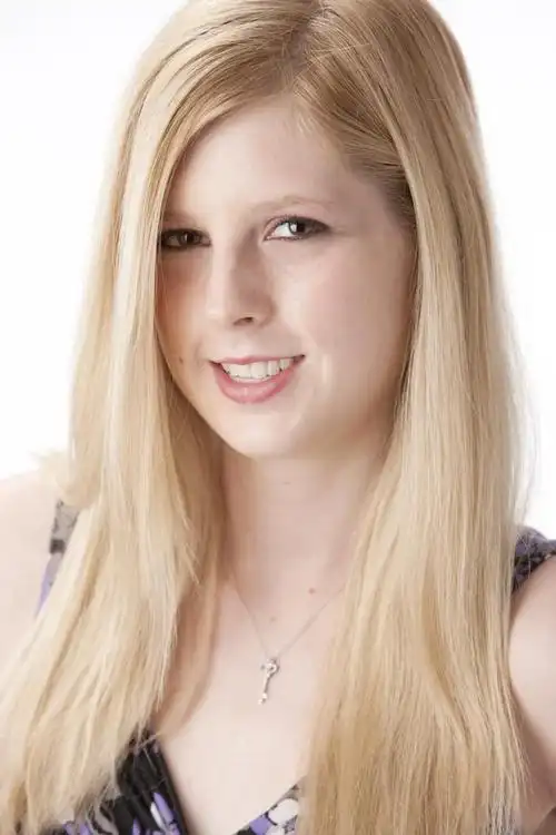 真实.白种人微笑着十几岁的女孩