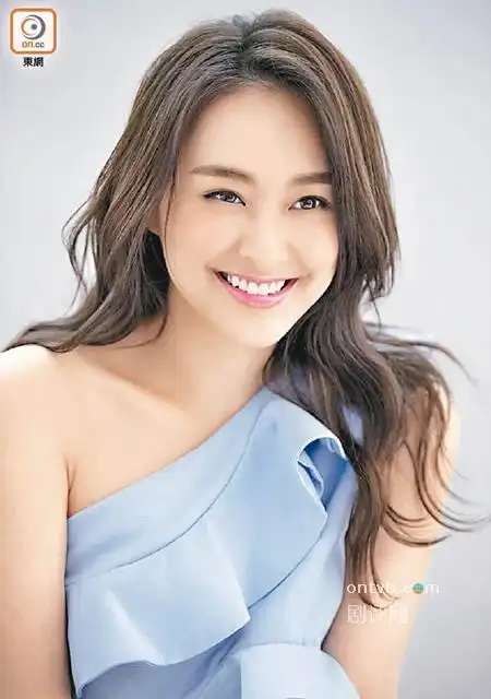 陈滢拍摄隐形眼镜广告 称拣男友着重安全感