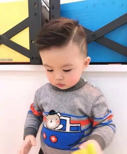 2022精选小男孩发型15款,时尚有型很精神,喜欢的妈妈请收藏_头发_造型