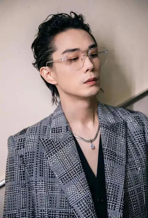 娱乐圈批发斯文败类男明星都给我卷起来