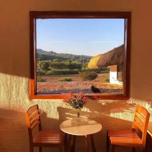 有哪些让人眼前一亮的朋友圈背景图?