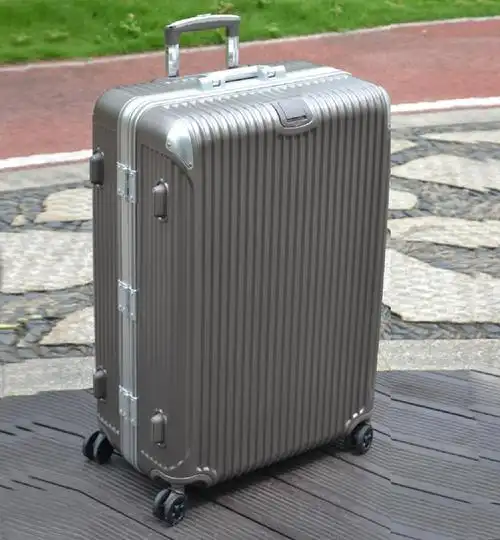 (今日5.8折)行李箱20寸女航空158托运旅行箱30寸出国拉杆箱超轻大容量