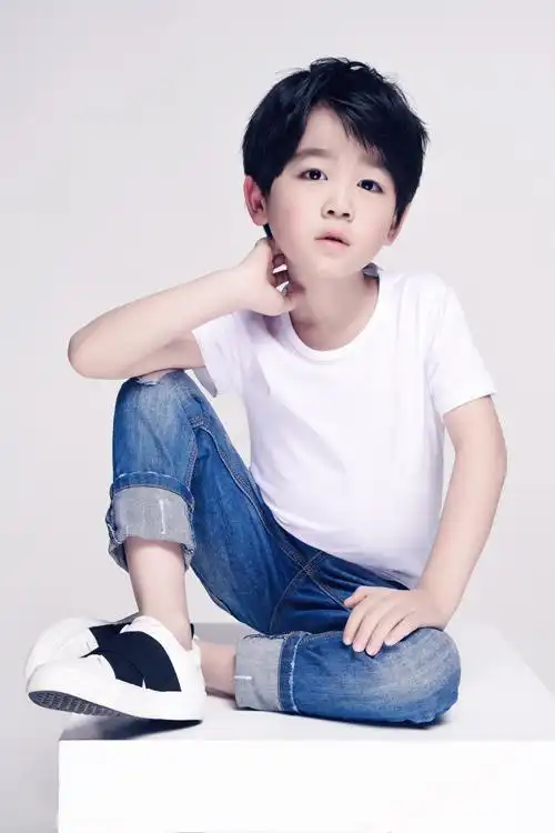 2020年最火的童星,没有之一!11岁,15部影视作品