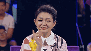 辣眼!大s录制节目被吐槽胖成馒头,而小s的脸更是肿得不似人形