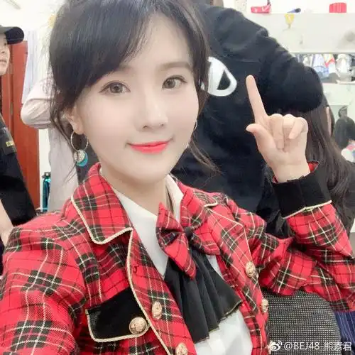 snhey! 自动收集了snh48的动态(目前仅限新浪微博).