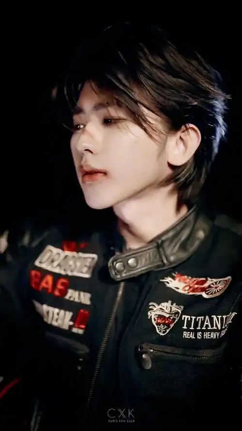 蔡徐坤新歌rideordie##龙光焕发迎新年