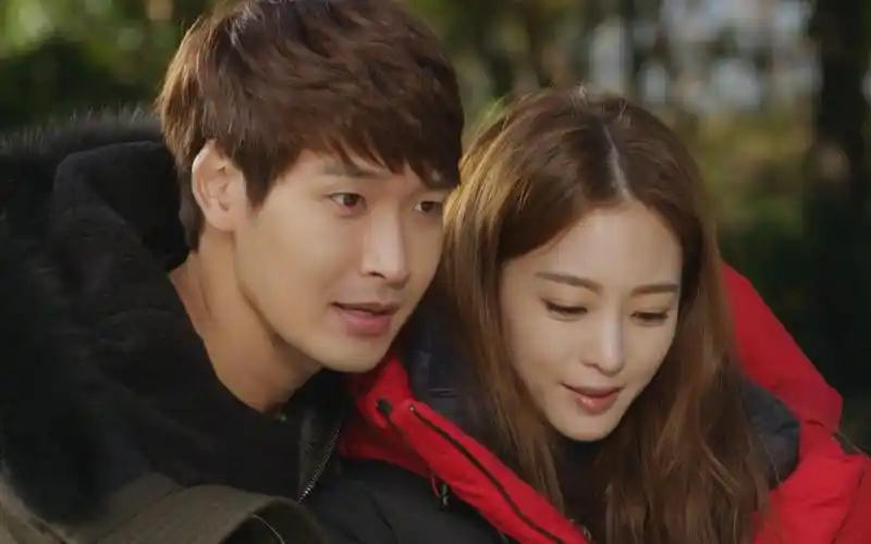 《美女的诞生2》被丈夫抛弃的胖子整容后变成美女,开始报复前夫