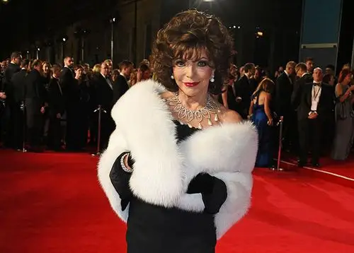joan collins speaks candidly about grief over sister jackie: i