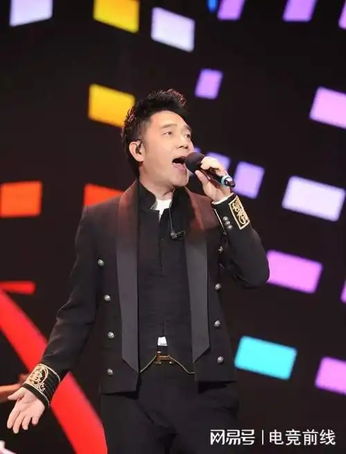 林依轮晒照爆改小鲜肉帅出新高度53岁依旧青春活力四溢