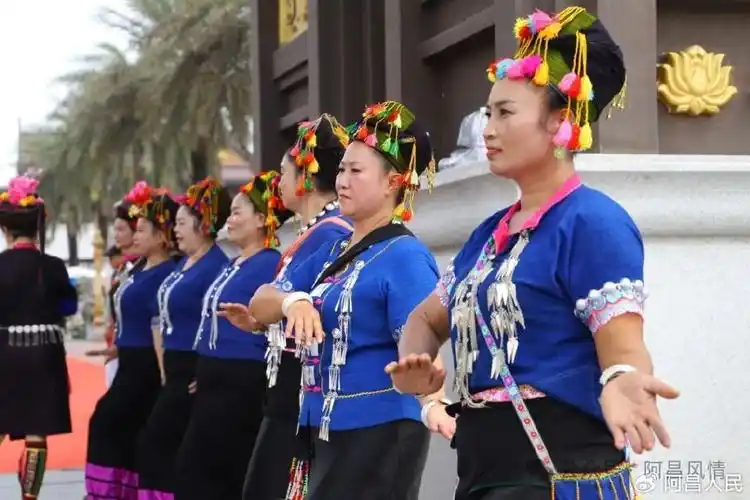 瑞丽市阿昌族第十届阿露窝罗节盛大举行