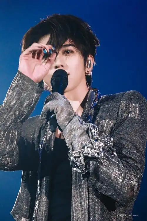 蔡徐坤香港演唱会