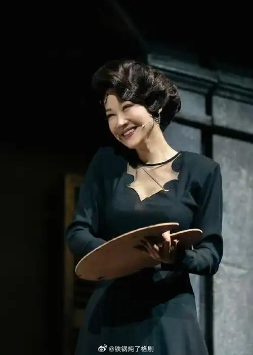 许晴民国旗袍##许晴旗袍波纹盘发#谁还没看过许晴话剧《如梦之梦》顾