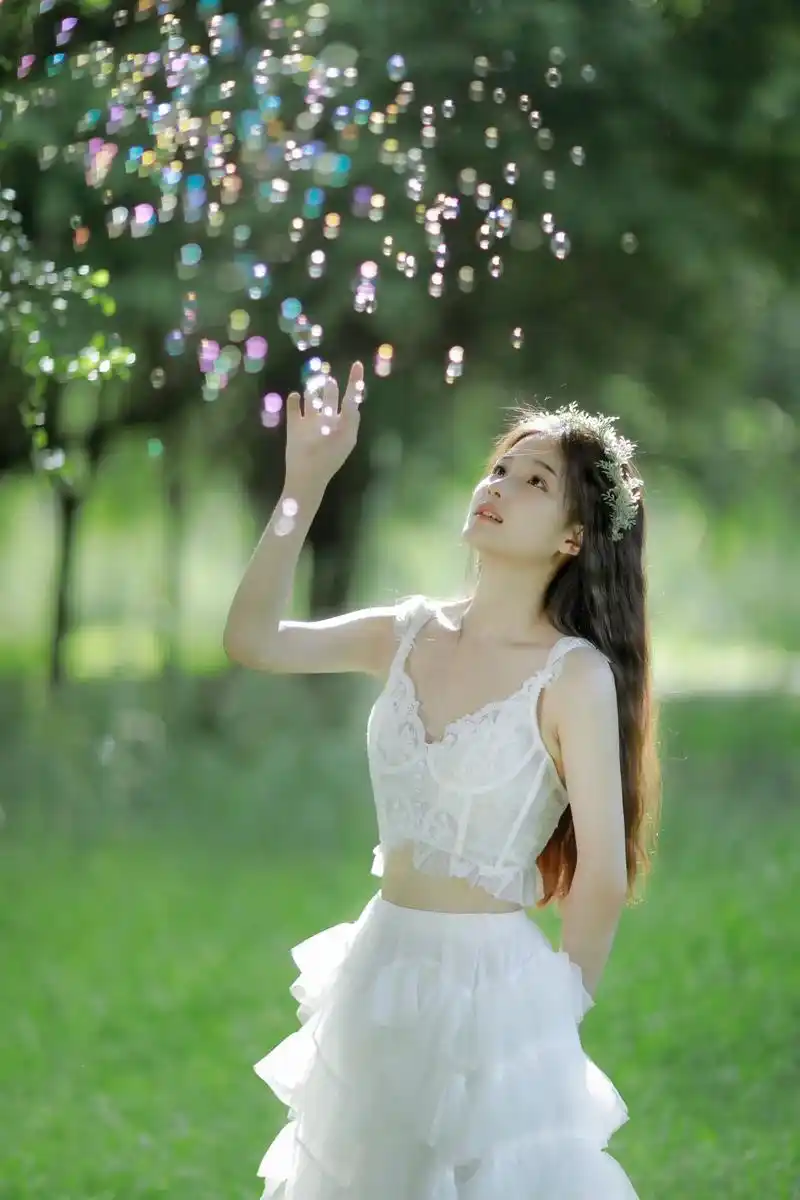 01夏日小清新森系少女01.喜欢这一刻的氛围 阳光 有风 和 - 抖音