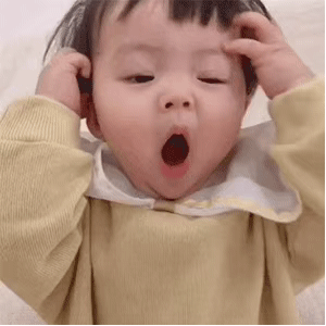 超可爱的丸子妹抓头发表情包