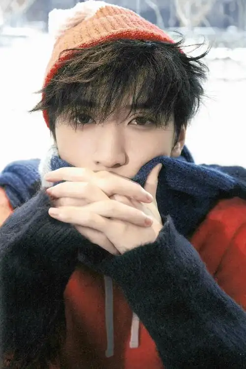 严浩翔 熠立二十与光冠冕