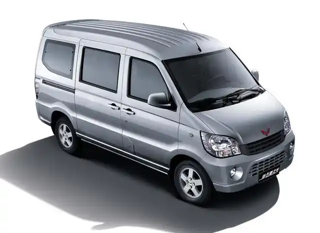 3,13座以上中型客车这类面包车比较特殊,已经 接近于客车了.