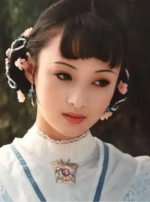 回顾蒋勤勤有何魅力让陈建斌放弃相恋5年的吴越独宠她16年