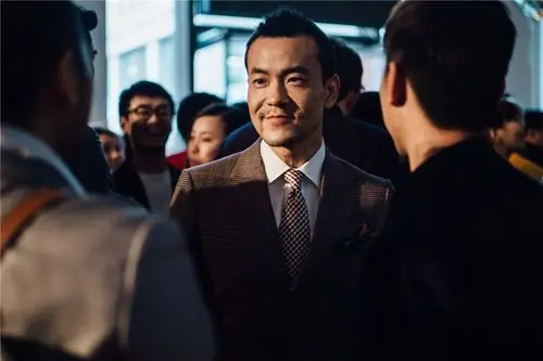 廖凡父亲疑被指通奸女教师