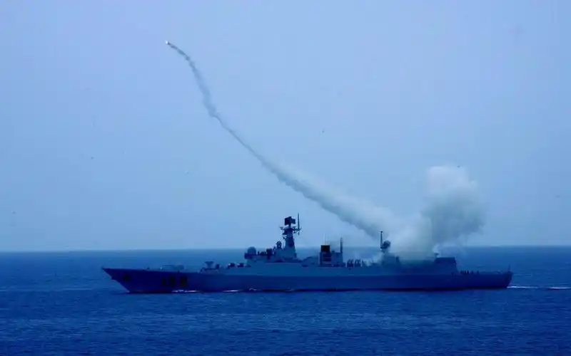 壁纸中国海军先进驱逐舰