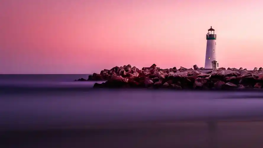 梦幻般的,海岸,灯塔,紫色的天空图片,4k高清风景图片,娟娟壁纸