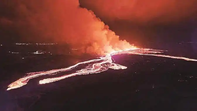 冰岛火山三个月来第四次喷发|冰岛_新浪财经_新浪网