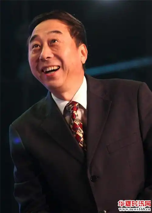 喜剧明星贾玲的平民崛起之路多亏她背后的这4位重要人物