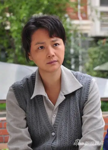 茹萍茹萍《给你生命给我爱》剧照新浪娱乐讯 由香港导演陈伟祥执导