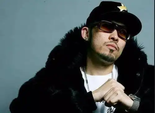 2022年丨mchotdog经纪人丨联系合作