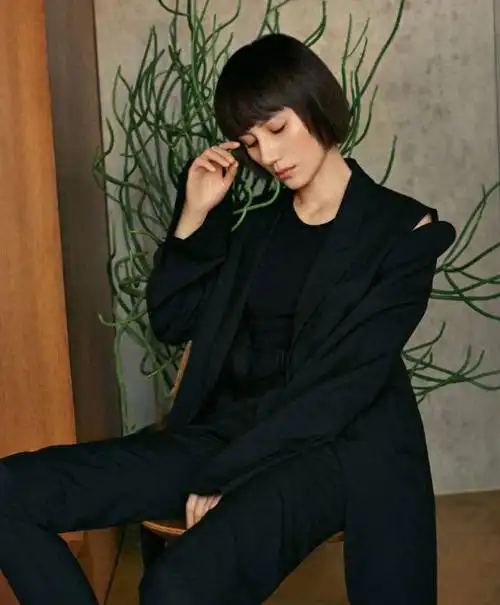 听起来洋气,实际土气的显老发型,还是别留了,看袁泉就懂了|短发|脸型